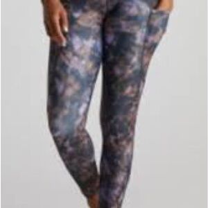 Strut This Milán Ankle Leggjng One Size